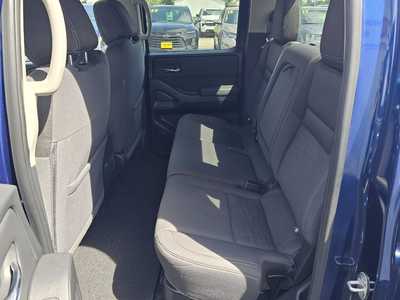 2022 Nissan Frontier, $32886.00. Photo 11