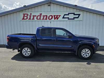 2022 Nissan Frontier, $33990.00. Photo 1