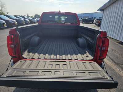 2018 Chevrolet Colorado Crew Cab, $23860.00. Photo 6