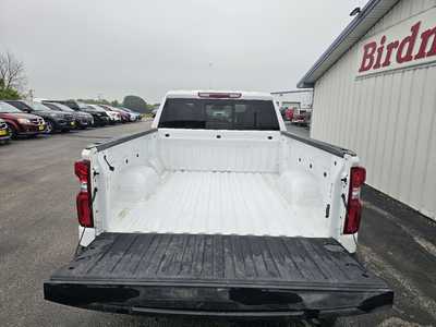 2022 Chevrolet 1500 Crew Cab, $38750.00. Photo 6