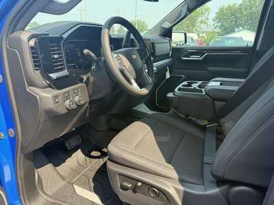 2026 Chevrolet 1500 Crew Cab, $56925.00. Photo 11