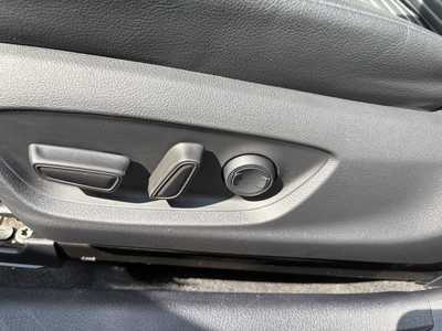 2022 Toyota Camry, $29946.00. Photo 11