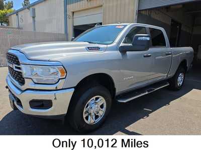 2024 RAM 2500 Crew Cab, $43999.00. Photo 1
