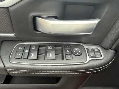 2024 RAM 2500 Crew Cab, $43990.00. Photo 12