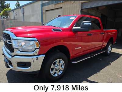2024 RAM 2500 Crew Cab, $43999.00. Photo 1