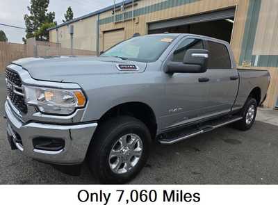 2024 RAM 2500 Crew Cab, $43999.00. Photo 1