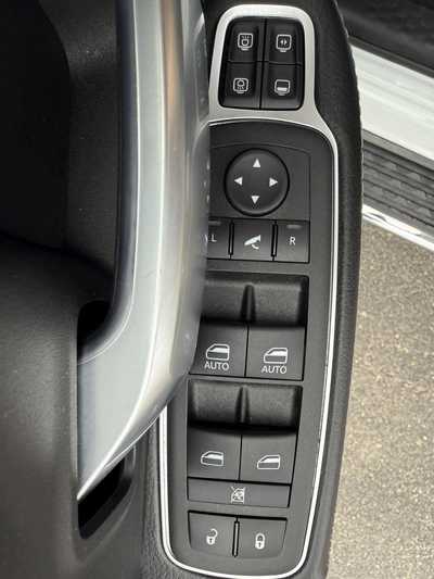 2024 RAM 2500 Crew Cab, $43990.00. Photo 12