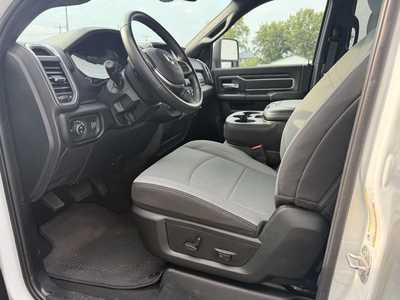 2024 RAM 2500 Crew Cab, $43990.00. Photo 11