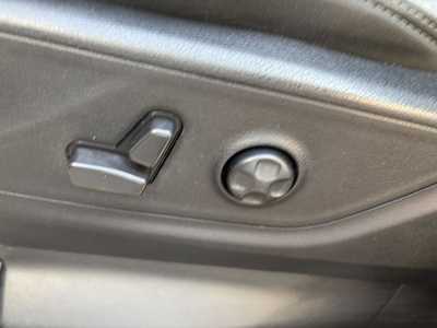 2021 RAM 1500 Ext Cab, $27660.00. Photo 9