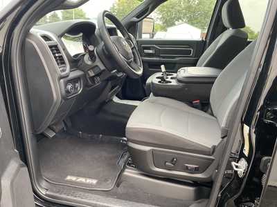 2024 RAM 2500 Crew Cab, $43990.00. Photo 9