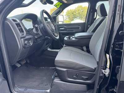 2024 RAM 2500 Crew Cab, $40999.00. Photo 10