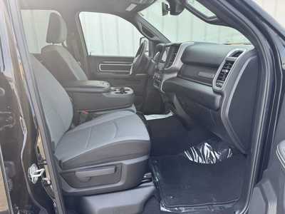 2024 RAM 2500 Crew Cab, $40999.00. Photo 12