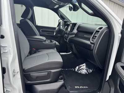 2024 RAM 2500 Crew Cab, $42990.00. Photo 11