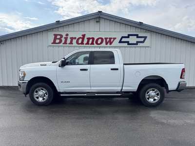 2024 RAM 2500 Crew Cab, $42990.00. Photo 3