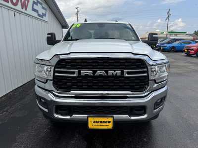 2024 RAM 2500 Crew Cab, $42990.00. Photo 4