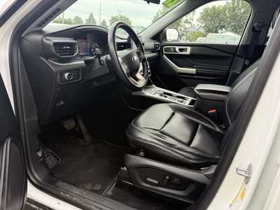 2021 Ford Explorer, $22850.00. Photo 12