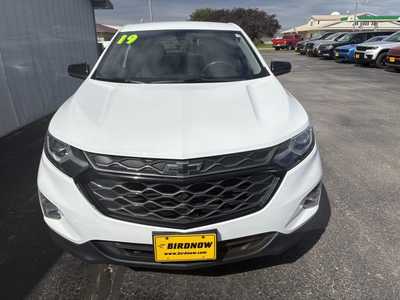 2019 Chevrolet Equinox, $17399.00. Photo 4