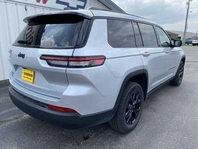 2024 Jeep Grand Cherokee L, $32250.00. Photo 3