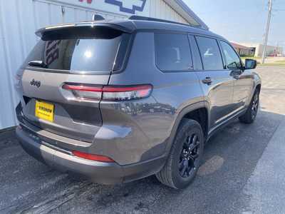 2024 Jeep Grand Cherokee L, $29725.00. Photo 3