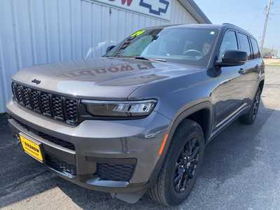 2024 Jeep Grand Cherokee L, $29725.00. Photo 5