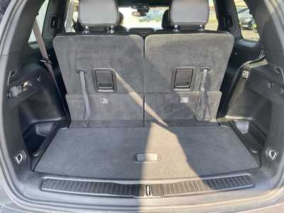 2024 Jeep Grand Cherokee L, $29725.00. Photo 9