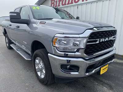 2024 RAM 2500 Crew Cab, $39990.00. Photo 2