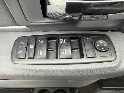 2015 RAM 1500, $14955.00. Photo 12
