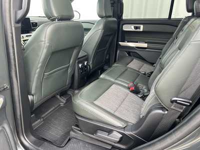 2022 Ford Explorer, $35999.00. Photo 11