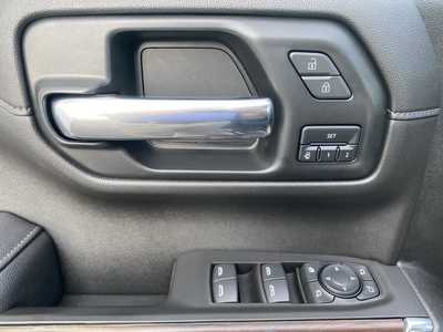2021 GMC 1500 Crew Cab, $37599.00. Photo 12
