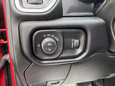 2024 RAM 2500 Crew Cab, $39990.00. Photo 12
