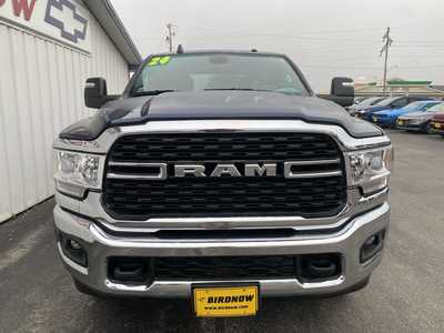 2024 RAM 2500 Crew Cab, $43990.00. Photo 4