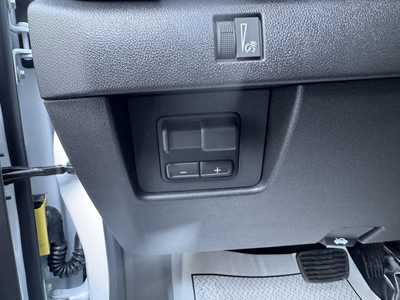 2026 Chevrolet Colorado Crew Cab, $44990.00. Photo 12