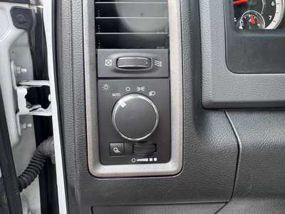 2017 RAM 2500 Reg Cab, $21599.00. Photo 12