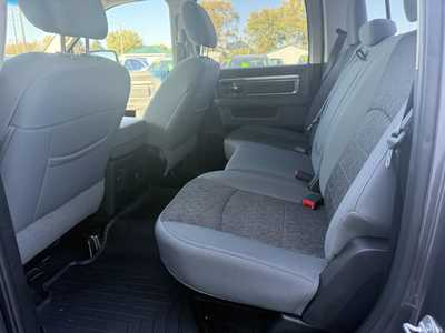 2015 RAM 1500 Crew Cab, $15699.00. Photo 10