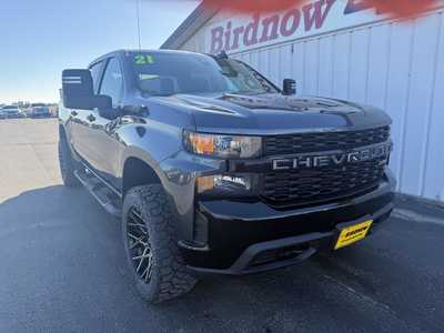 2021 Chevrolet 1500 Crew Cab, $34568.00. Photo 2