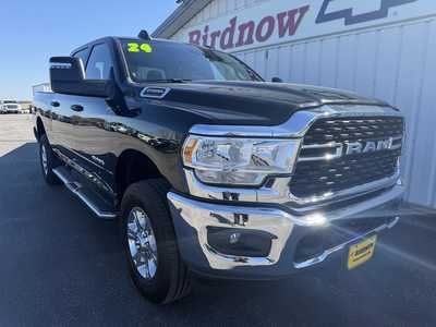 2024 RAM 2500 Crew Cab, $42990.00. Photo 2