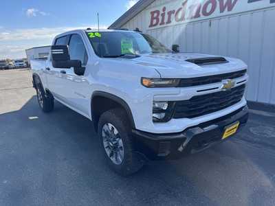 2024 Chevrolet 2500 Crew Cab, $47955.00. Photo 2