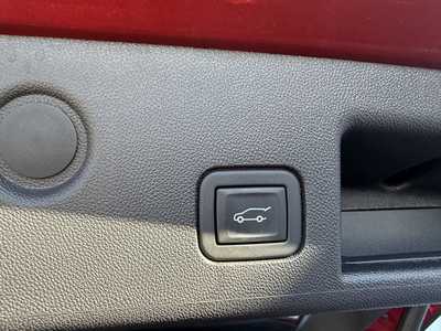 2023 Chevrolet Equinox, $24495.00. Photo 5