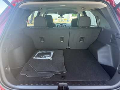 2023 Chevrolet Equinox, $24495.00. Photo 6