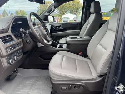 2022 Chevrolet Suburban, $49990.00. Photo 10