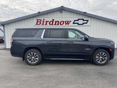 2022 Chevrolet Suburban, $49990.00. Photo 1