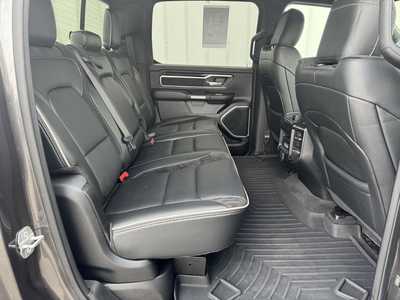 2022 RAM 1500 Crew Cab, $36999.00. Photo 10