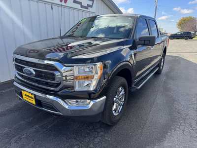 2023 Ford F150 Crew Cab, $37990.00. Photo 8