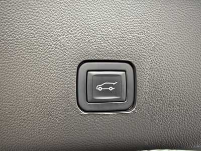 2023 Chevrolet Traverse, $33869.00. Photo 8