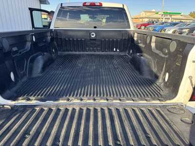 2018 Chevrolet 1500 Ext Cab, $19855.00. Photo 4