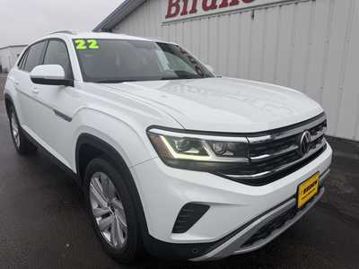 2022 Volkswagen Atlas, $24969.00. Photo 2