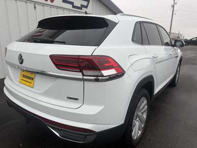 2022 Volkswagen Atlas, $24969.00. Photo 3