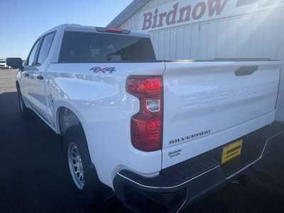 2023 Chevrolet 1500 Crew Cab, $35689.00. Photo 7