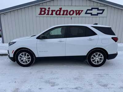 2024 Chevrolet Equinox, $19935.00. Photo 7