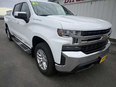 2021 Chevrolet 1500 Crew Cab, $28990.00. Photo 2
